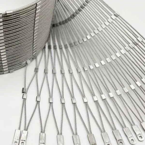 Stainless Steel Animal Barrier Netting 304 2.0mm Wire Welded Mesh 50x100mm Panel photo-5
