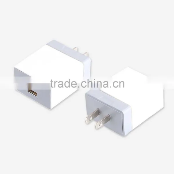 XY 2015 5V 2.4A USB Charger for Smartphone, Ipad and Ipod