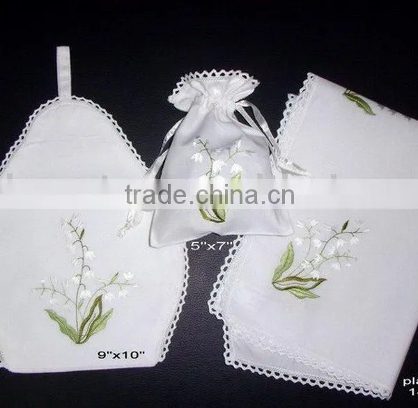 Rich Export Experience Embroidered Tissue Holder