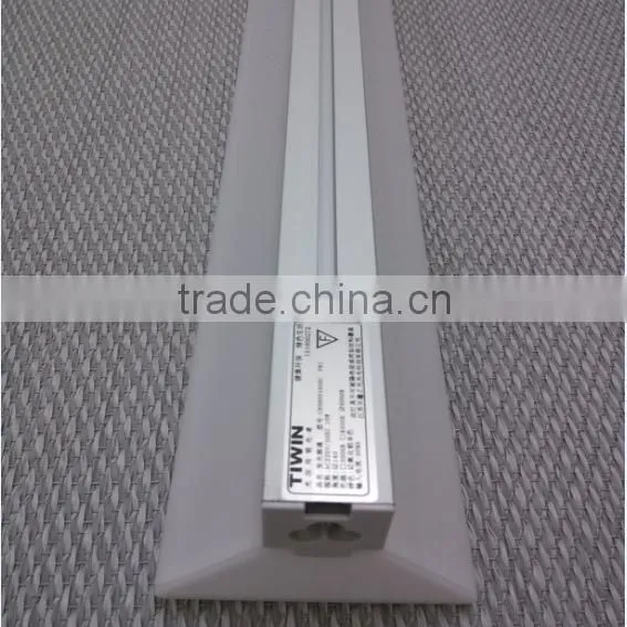 TIWIN 9w 3000k Trapezium Indoor Led Batten Lamps photo-4