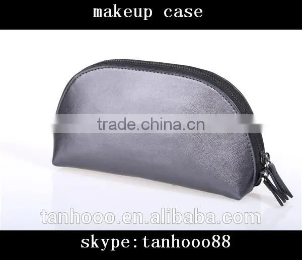 Fashion Style Black Shell Shape Leather Makeup Bags Cases photo-2