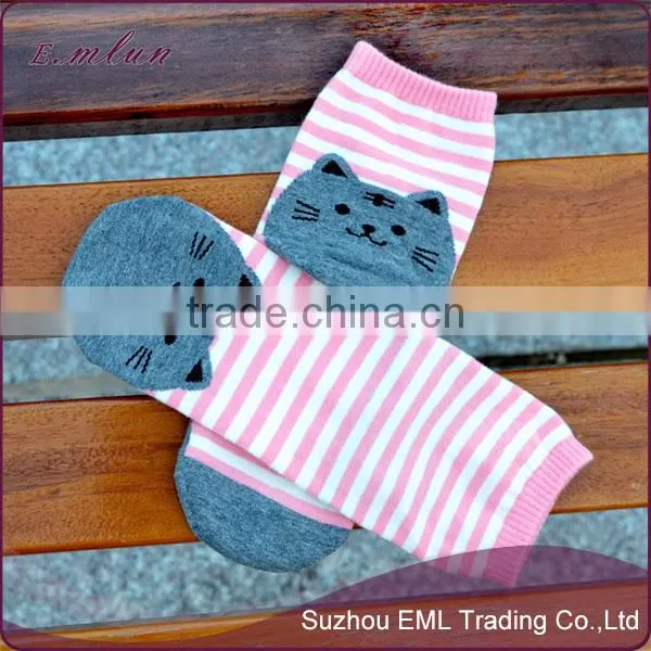 Wholesale Fashion Cat Cartoon Tube Stripe Sock photo-3