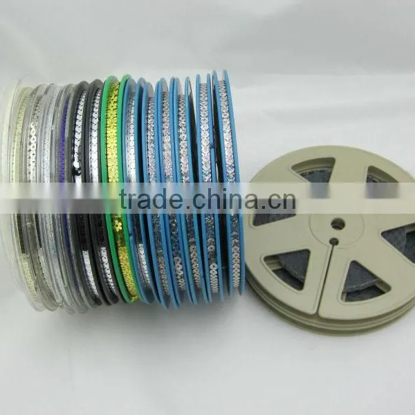Embroidery Chain Sequins Roll High Quality PET Sequins photo-2
