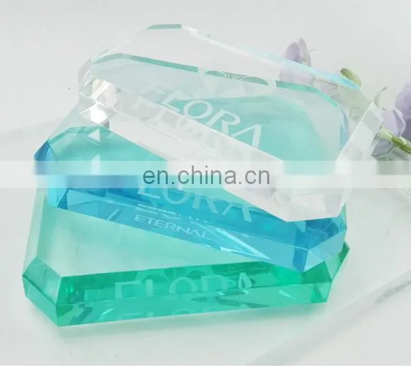 Clear Acrylic Block With Diamond Polish photo-3