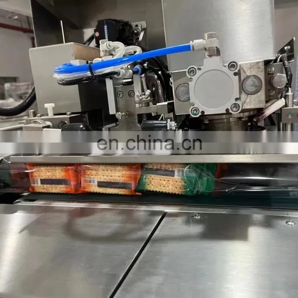 Full Automatic Feeding Family Pack/Outer Pack/Multipack Plastic Bag Horizontal Pillow Packaging Machine photo-4