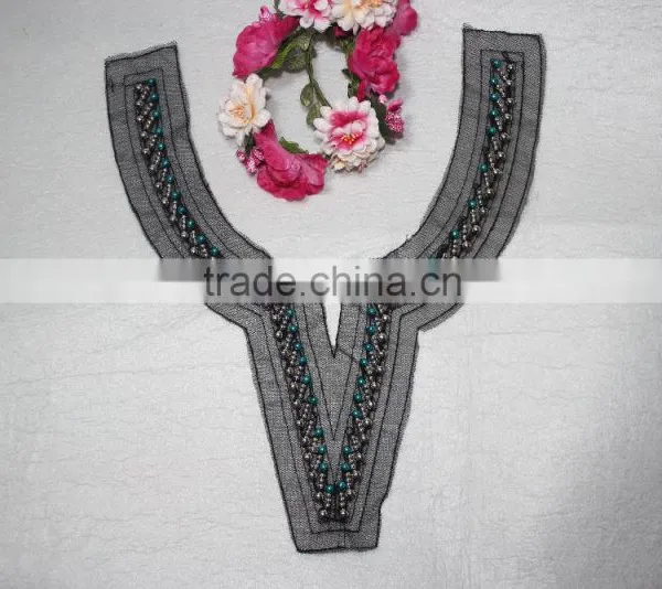 Beaded Motif Rhinestone Neck Trim