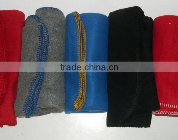 Roll up Packaging Promotional Gifts Blanket With Embroidery photo-6