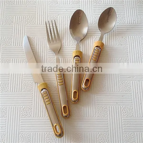 Bamboo Hanging Rack With 24pcs Cutlery Set