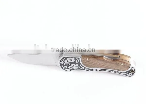 OEM New Design 440C Stainless Steel Pocket Knife With Wood photo-3