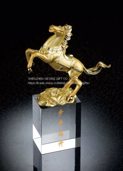 Wholesale Custom Gold Award Metal Trophy photo-2