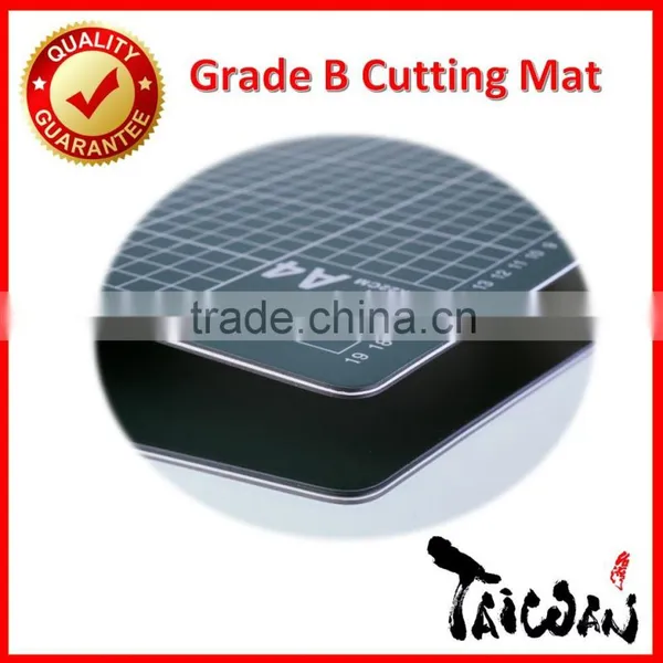 Factory Direct 60cm x 45cm School Table Self Healing Cutting Mat for Art Supplies & School Supplies