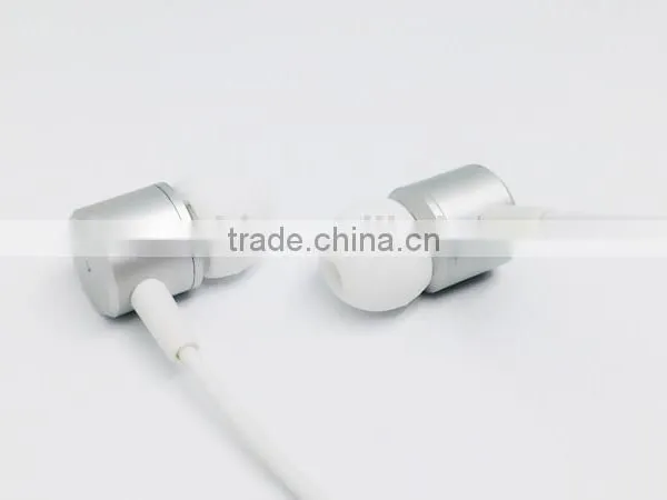 2016 Lastest Oem Metal Earphone With Mic for Iphone photo-5