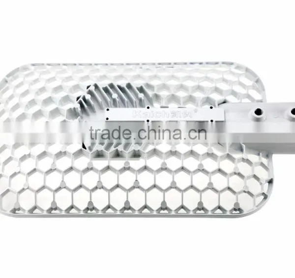 2016 Unique Honeycomb Design 30W Led Street Lamp Housing photo-3