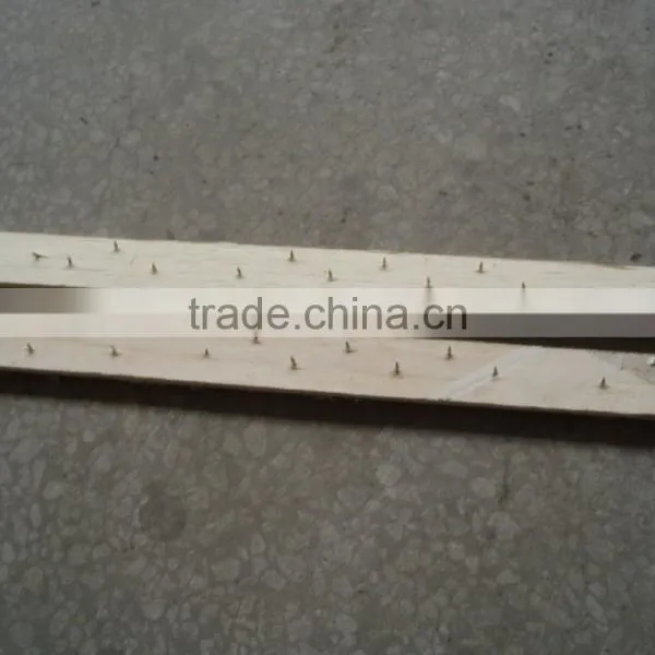 Carpet Laying Tool/wood Tackless Strip 7/8 Inx4 ft photo-2