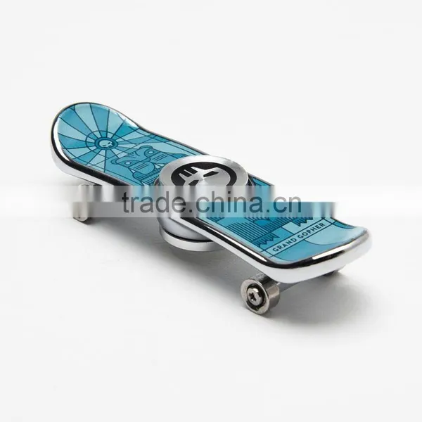 New Arrival Mini Finger Skateboard Toy Alloy Skateboard