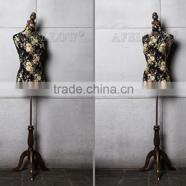 Women Vintage Half Body Mannequin photo-2