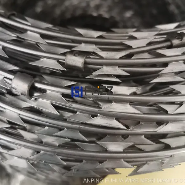 BTO-22 Razor Barbed Tape Concertina Coil Diameter 450mm Stainless Steel SS430 photo-2