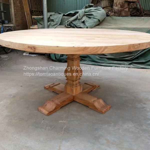 Solid Elmwood Round Table