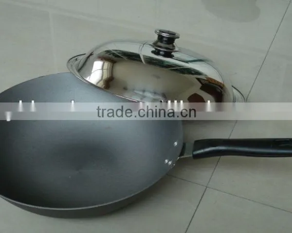 34cm Cast Iron Wok With Bakelite Handle