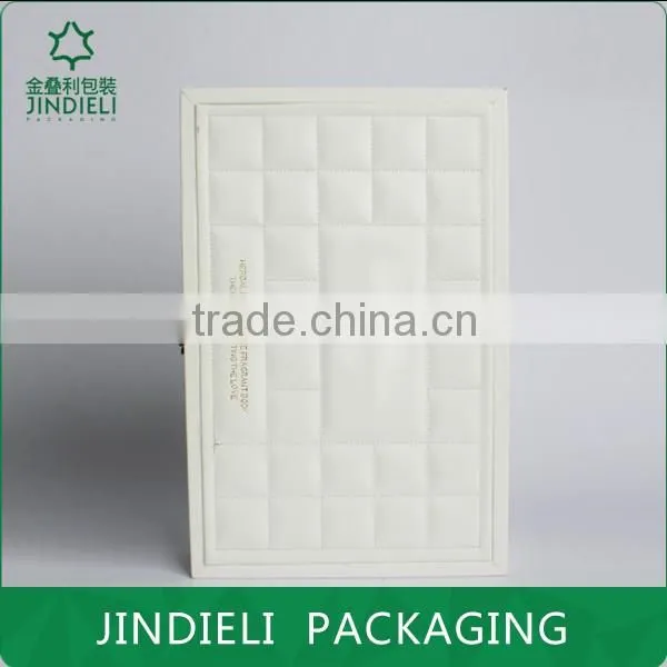 Creative Design Beauty White Leather Cosmetic Box Packaging photo-2