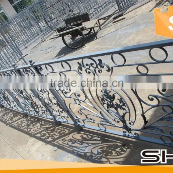 Wrought Iron Decorative Beautiful Flower Metal Fence