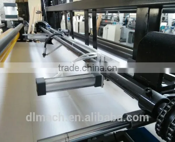 1092B PLC Fully Automatic Embossed & Perforating Tissue Roll Machine photo-4