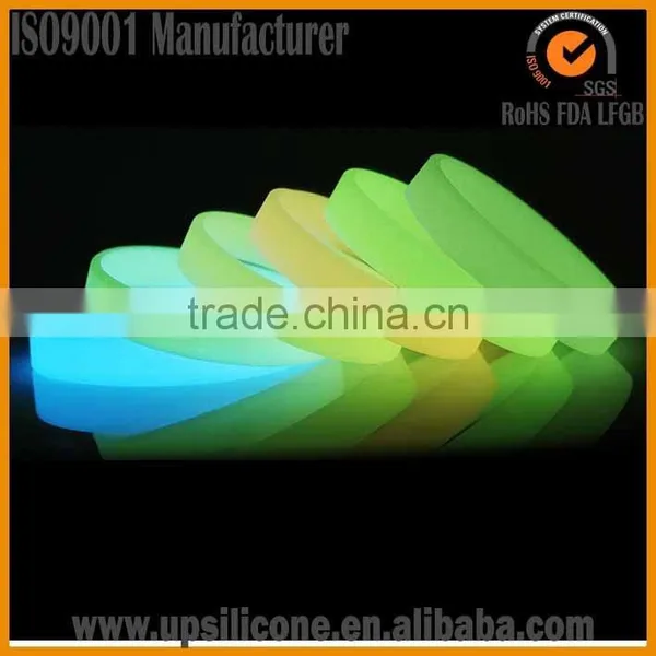 Manufacturer of Bulk Cheap Silicone Wristbands Silicone Bracelet photo-4