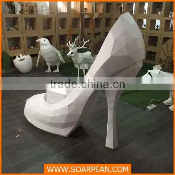 Advertising Display White Large High-Heeled Shoes photo-2