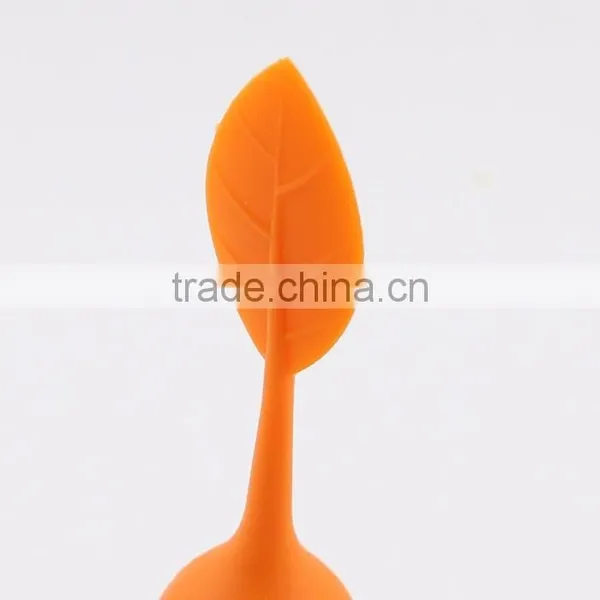 Good Quality Orange Handle Silicone Tea Strainer photo-3