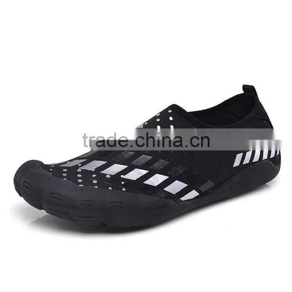 2017 Fashion Comfortable Breathable Diving Water Swimming Shoes Men photo-2