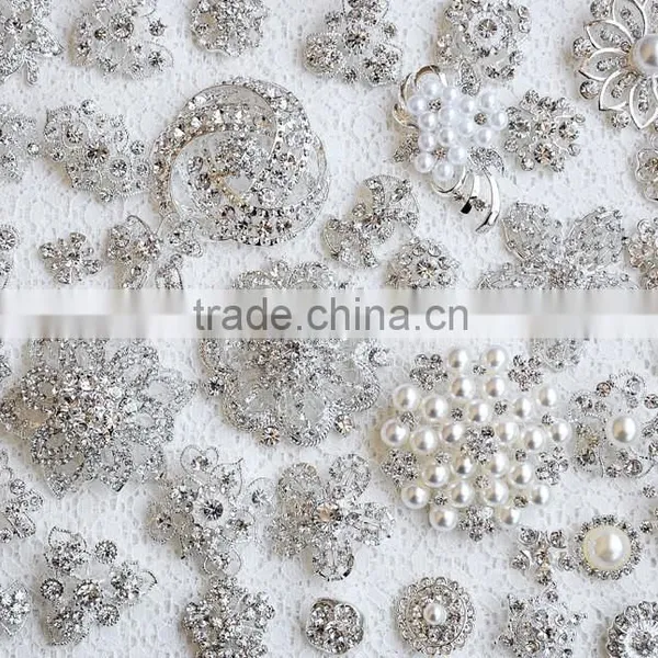 Rhinestone Button Brooch Embellishment Pearl Crystal Wedding Brooch Bouquet Cake Hair Comb Clip Large Assorted Decoration photo-4