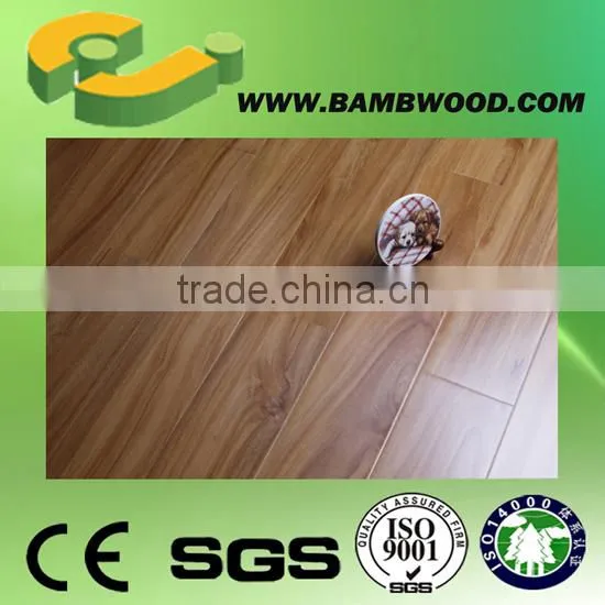 High Quality V-Groove Engineered Laminated Flooring photo-2