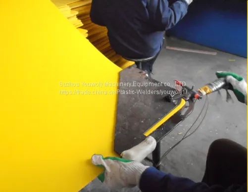 Edge Folding Ultrasonic Welding Corrugated Plastic Box Welding Machine photo-5