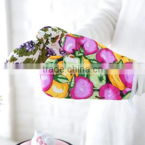 Printed Heat Resistant Grill Microwave Oven Gloves Wholesale Cotton Oven Mitts photo-3