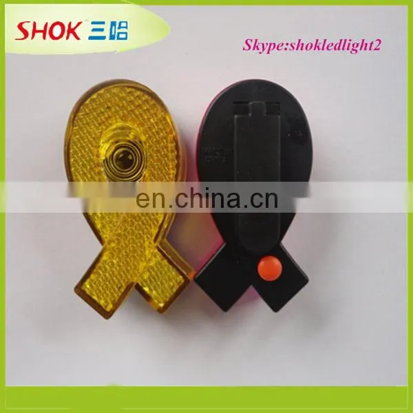 Newest Hot Selling Promotion Plastic Fish Shaped Led Flashing Safety Light photo-3