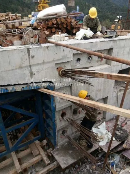 Pre-Stressing Multi Holes Round Wedge Anchorage photo-2