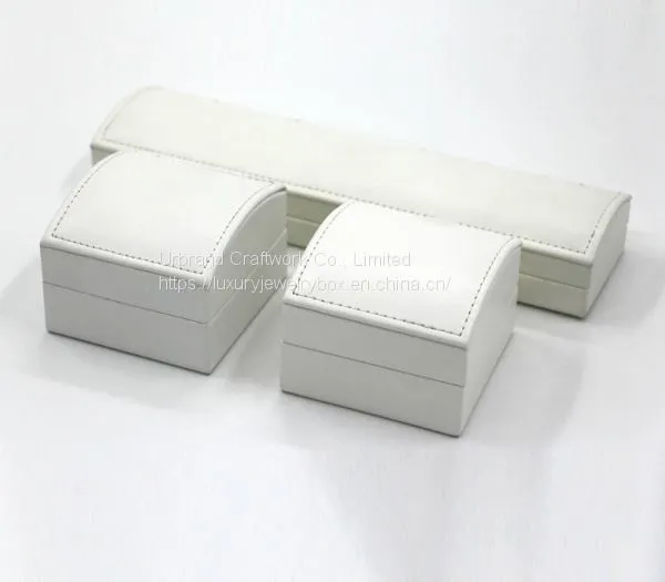 Plastic Jewelry Box for Fashion Brand Jewelry, Plastic Box Covered With White PU Outside ​and Velvet Paper Inside photo-4