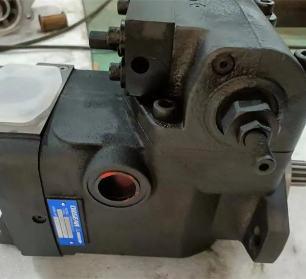 OILGEAR Hydraulic Piston Pump at Series AT197383 AT428960 AT139444 AT353758 AT180926 High Pressure Variable Piston Pump photo-3