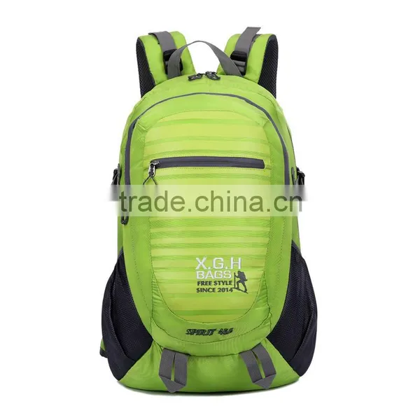 Nice Design Fashion Stripe Sports Travelling Backpack photo-4