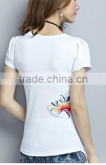 Folk Embroidery Show Thin Asymmetric Hem With Short Sleeves in Summer of Embroidery Tshirts photo-2