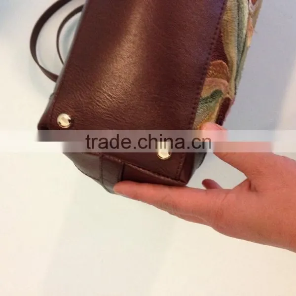 Beautiful Rose Flower Embroidery Ladies Bags photo-3