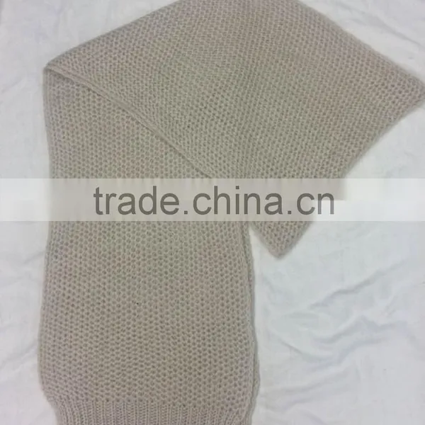 Stock Item Fashionable Men's Gray and Cerulean Knit Scarf