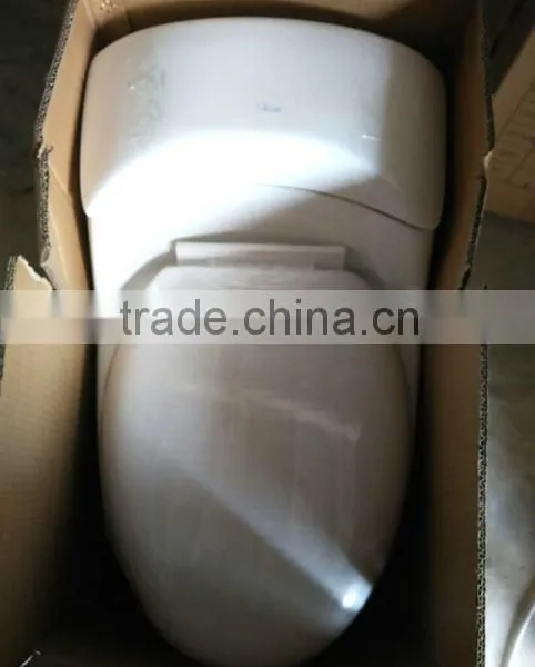 Smooth Porcelain Sale Bath South American Siphonic Toilet photo-5