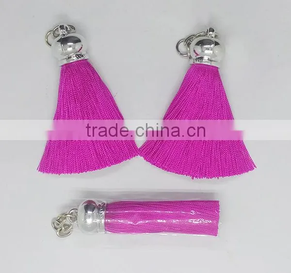 STOCK Cheap Tassel Cellphone Jewelry Hats Accessories Tassel With Buckle for Sale photo-2