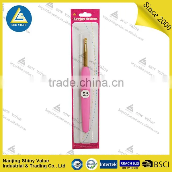 Different Colors Assorted Sizes Plastic Handle Crochet Hook Set photo-4