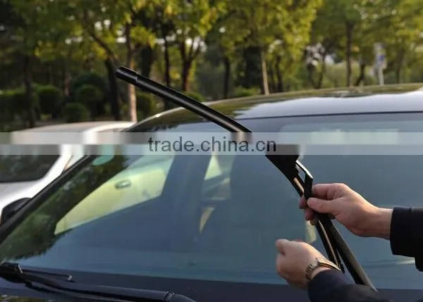 WB1004 Bosch Type Conventional Car Windscreen Wiper Blade photo-2