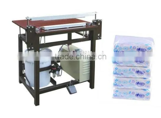 XY-AI-398-B Small Toilet Paper Roll Packing Machine photo-2