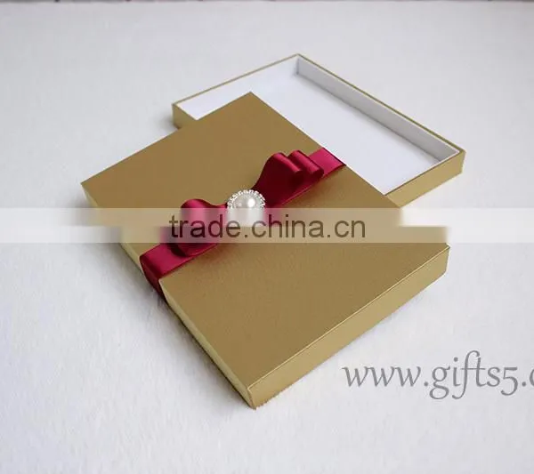 Unique White Custom Wedding Invitation Card Box photo-5