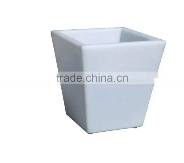 Rotational Plastic Light Box for Flower Pot With PE Material photo-3