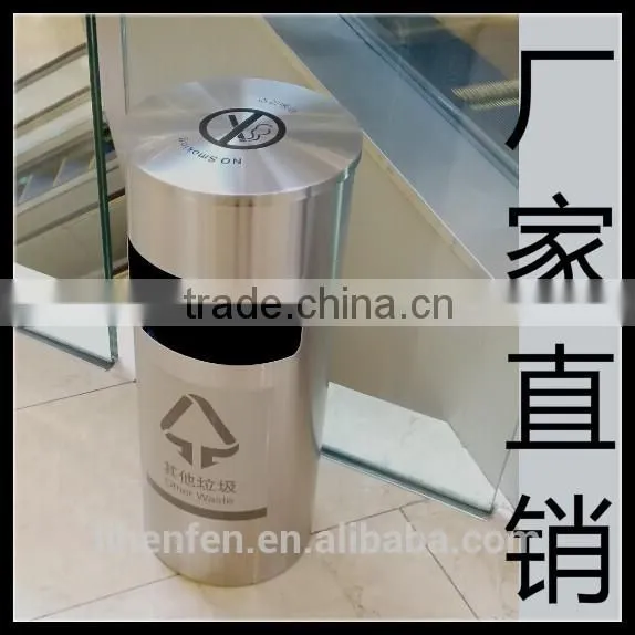 Tanding Structure and Stocked Eco-Friendly Feature Trash Bin photo-3